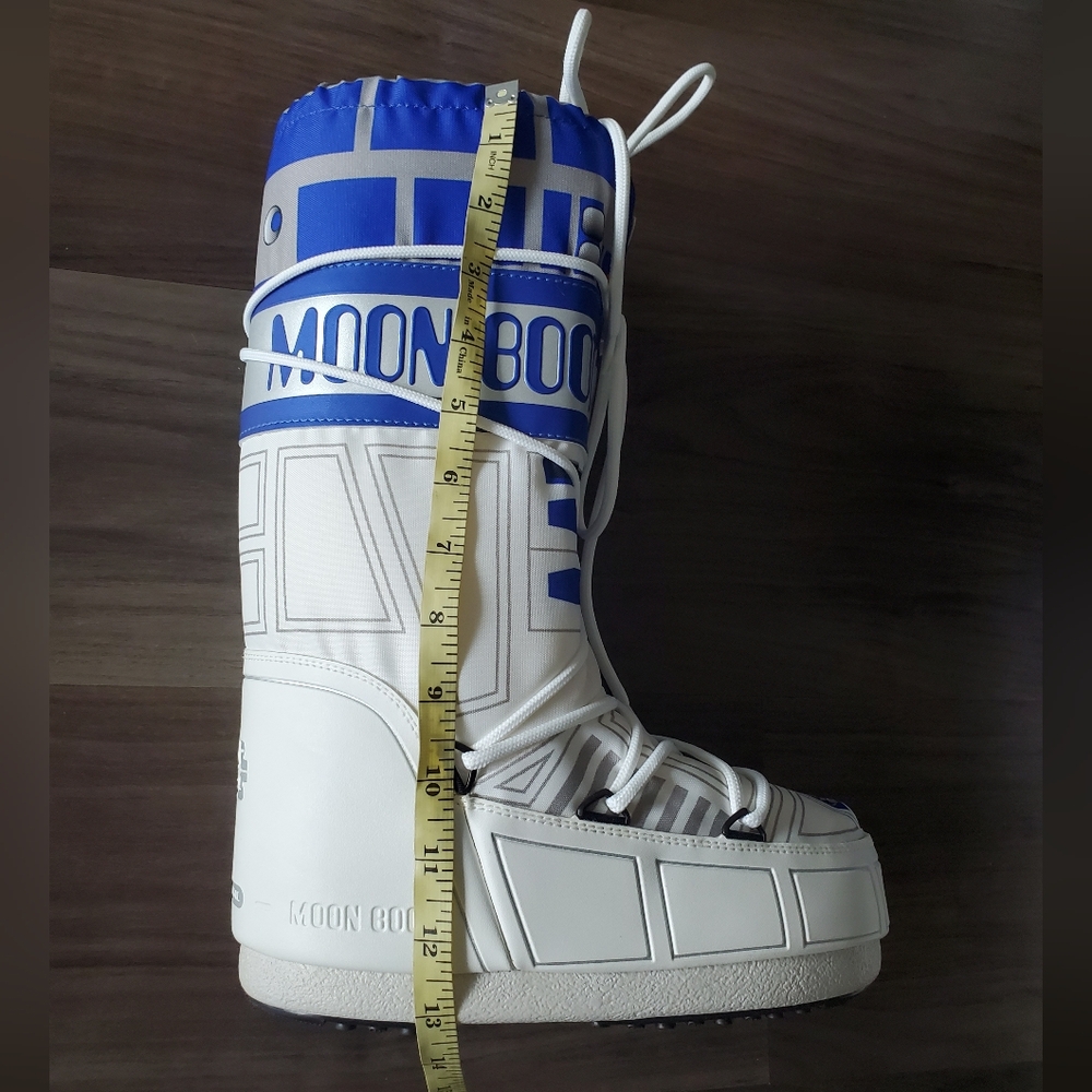 NIB - R2-D2 Moon Boots - Picture 13 of 14